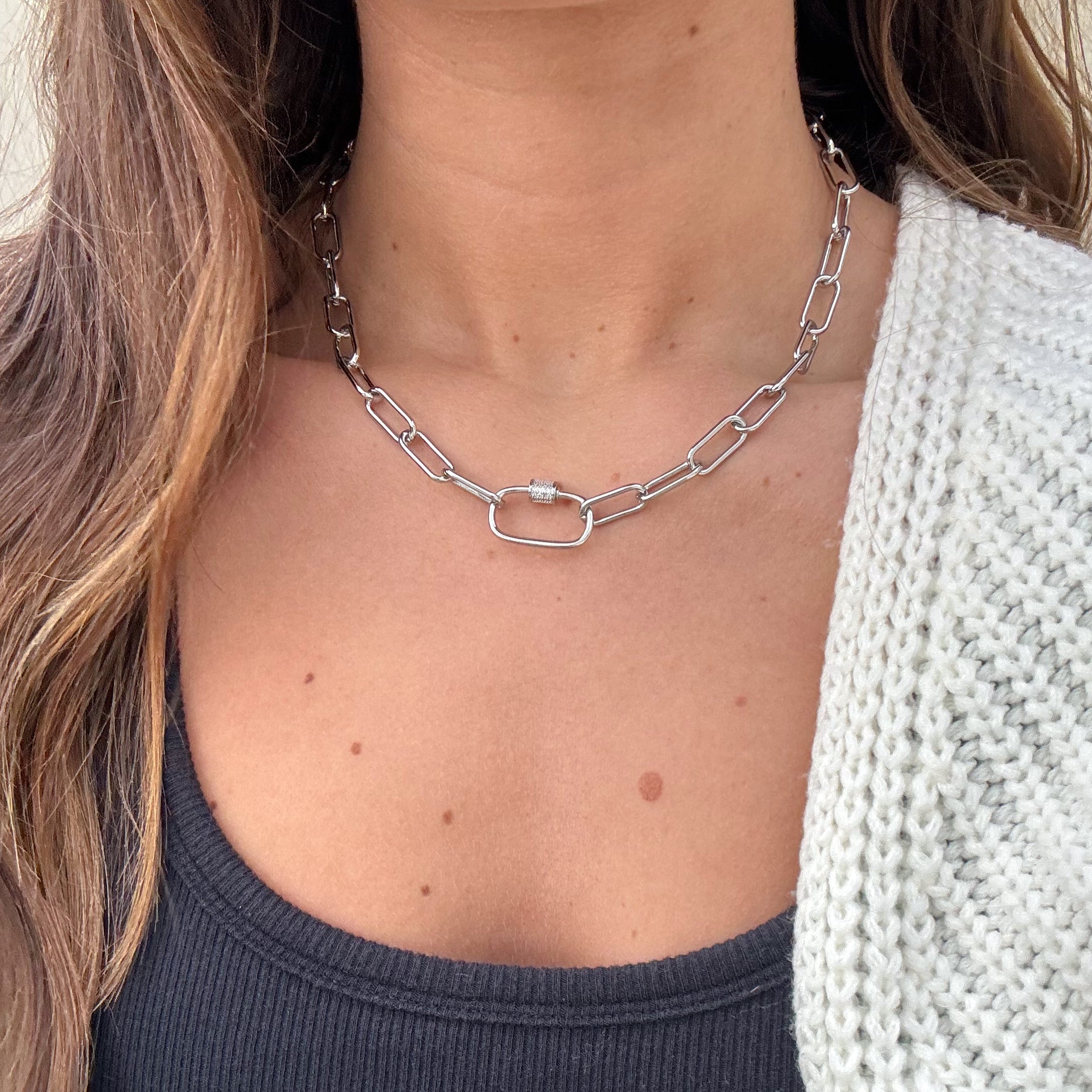 SILVER BASE CHAIN - CARABINER