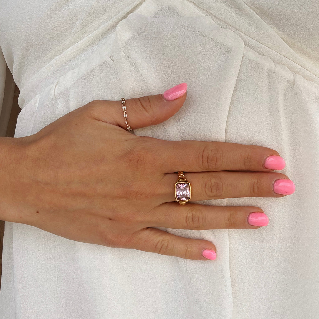 BLUSHING BLOOM RING