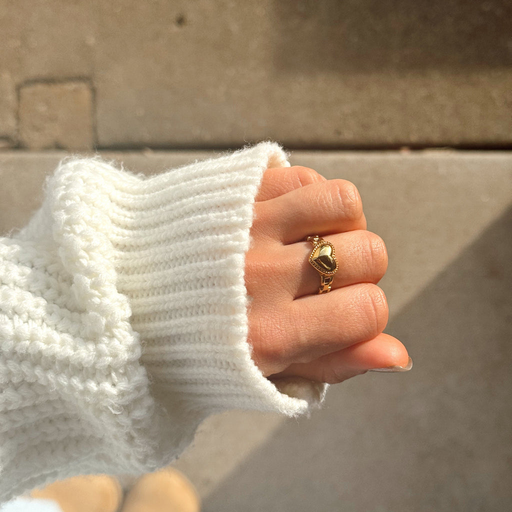 SWEET NOTHINGS RING