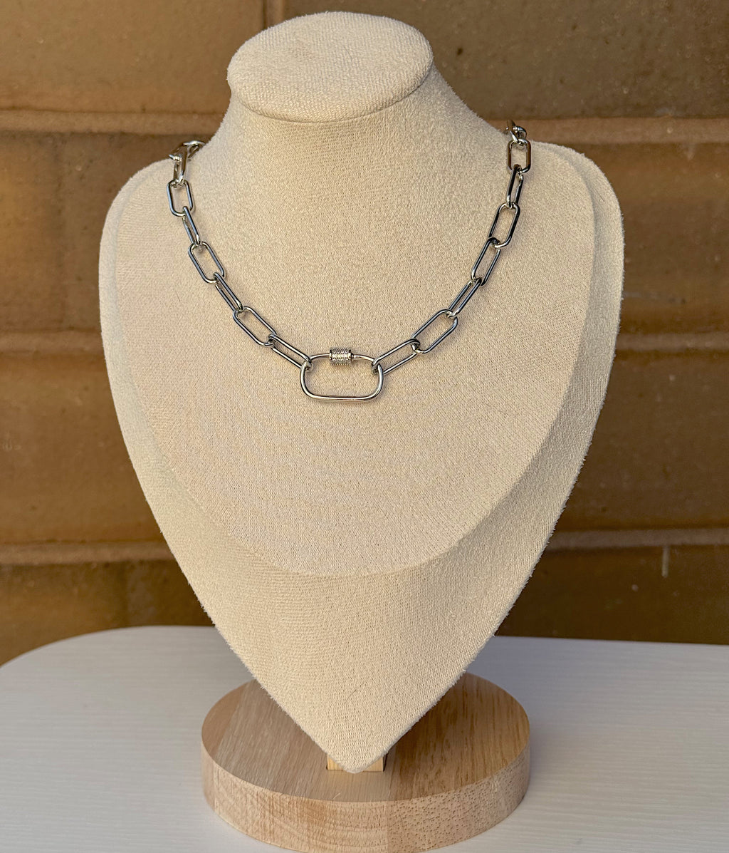 SILVER BASE CHAIN - CARABINER