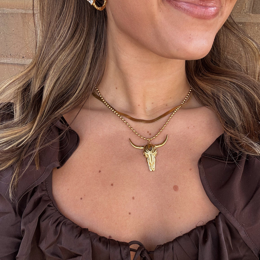 SADDLE STONE NECKLACE