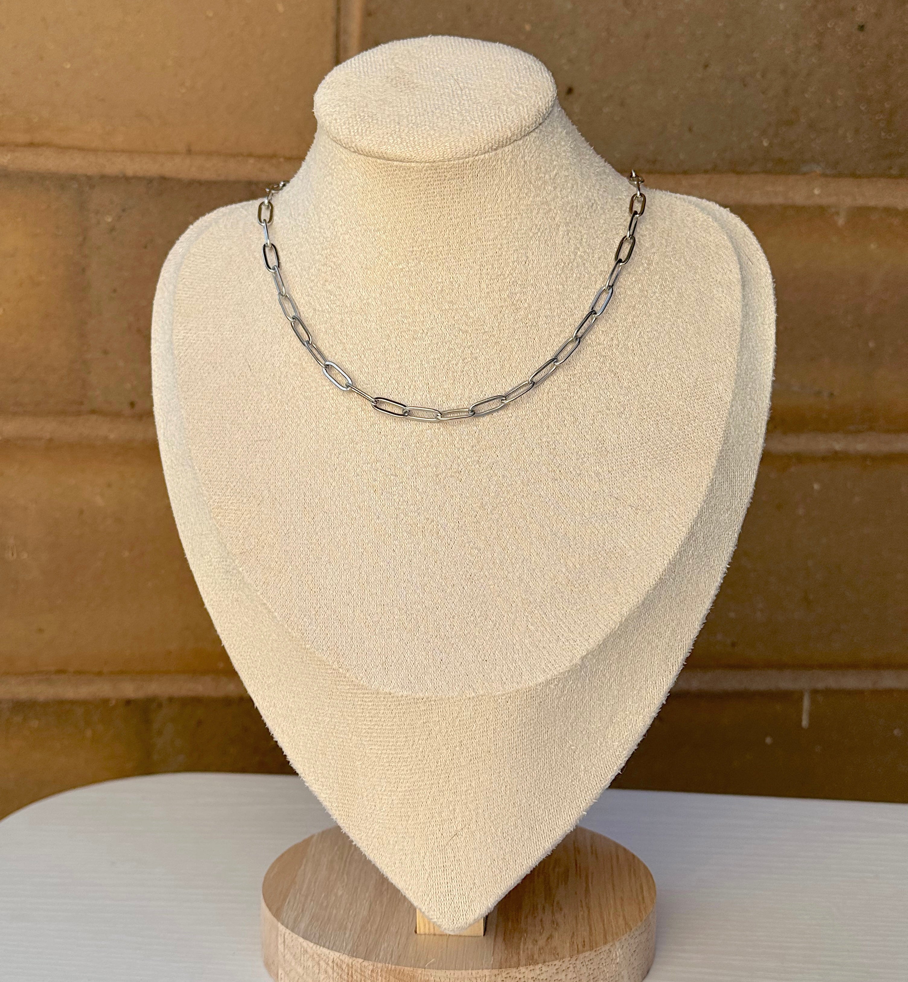 SILVER BASE CHAIN - FINE