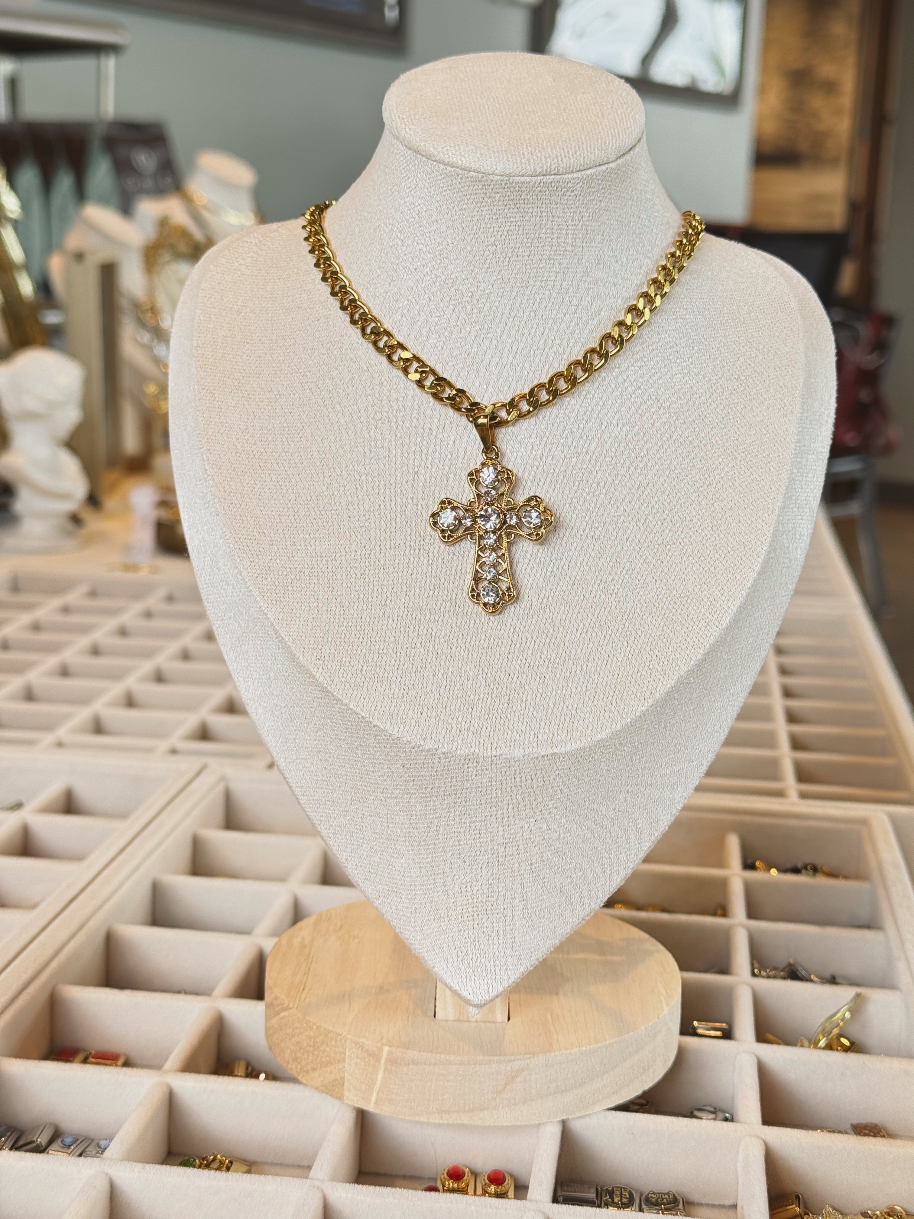 GRACE CROSS